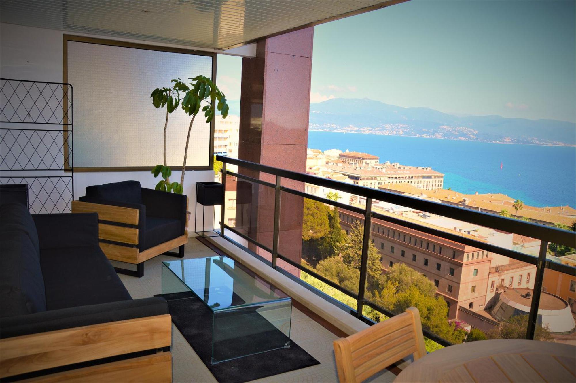 Apartmán Grand T2 Standing Ajaccio Proche Centre Et Plages Vue Panoramique Parking Prive *